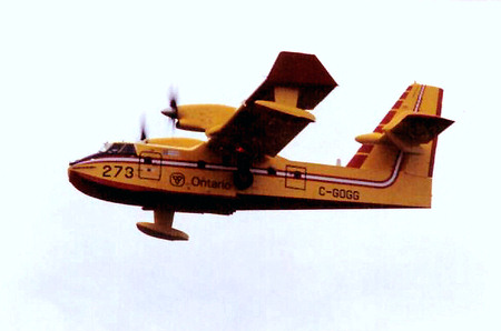 Canadair CL-415