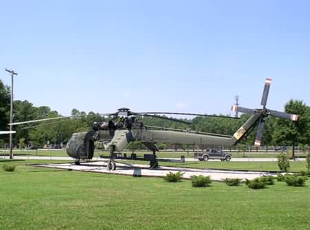 Sikorsky S-64A YCH-54A Tarhe