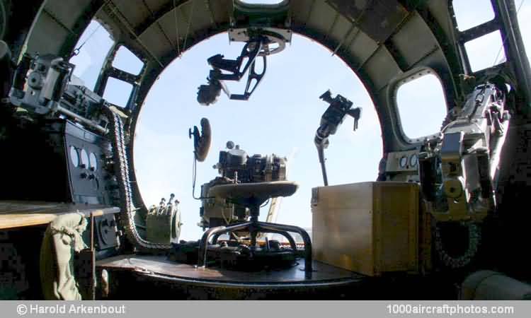 Boeing 299-O B-17G Flying Fortres bombadier's  position