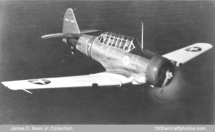 North American NA-65 SNJ-2 Texan