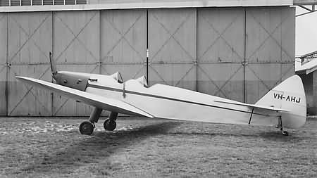 de Havilland D.H.94 Moth Minor