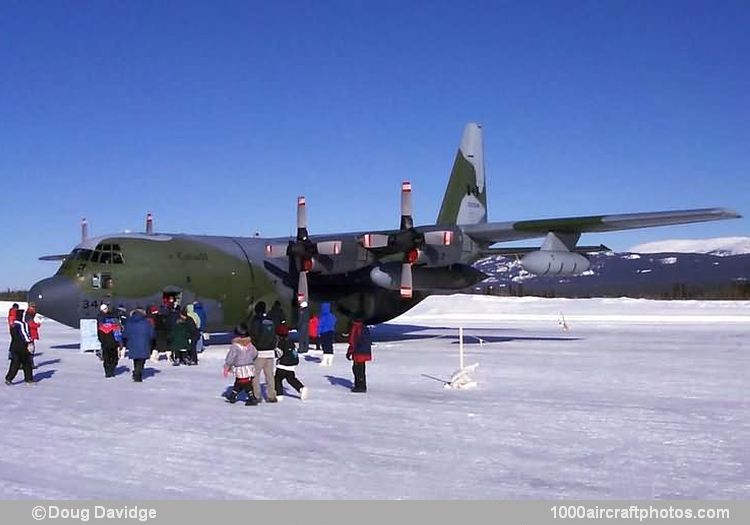 Lockheed 382 CC-130H Hercules
