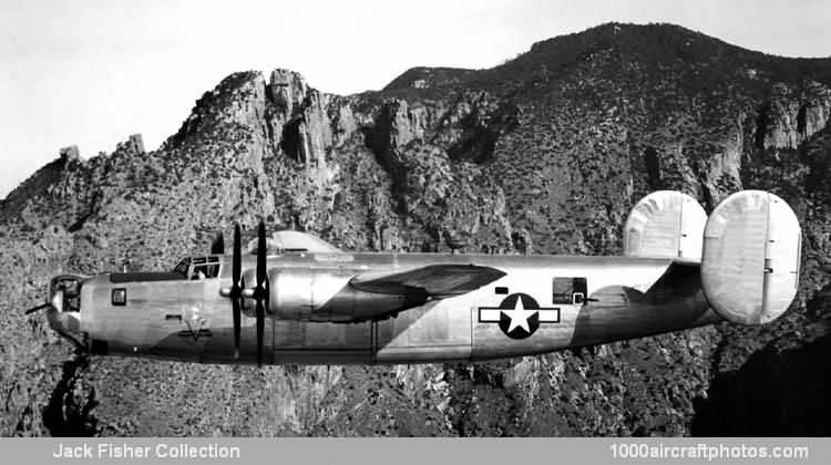 Consolidated 32 B-24 Liberator