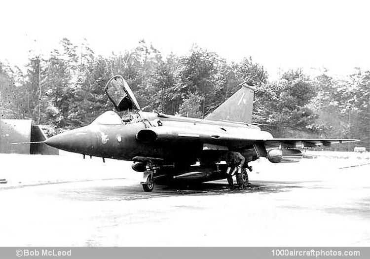 Saab A 35XD F 35 Draken