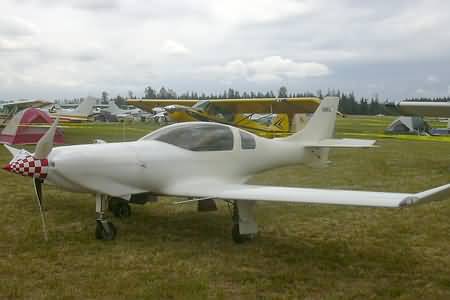 Lancair Aircraft on No  4880  Lancair 235  N8pl C N 005