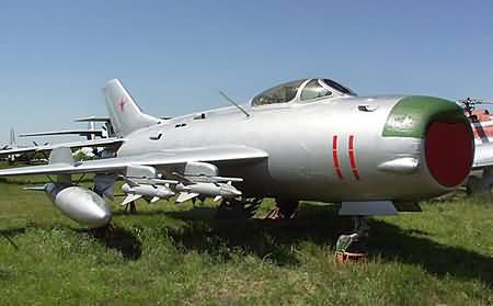 Mikoyan and Gurevich MiG-19PM Farmer-D