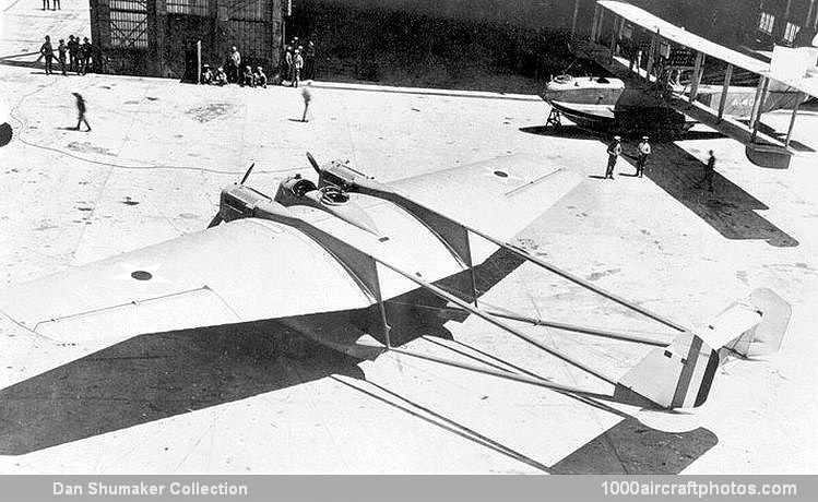 Curtiss 24 CT-1