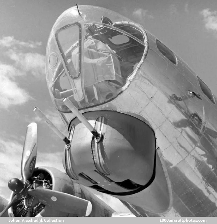 Boeing 299-O B-17F Flying Fortress